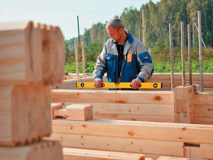Советы по выбору идеальной древесины для строительства дома