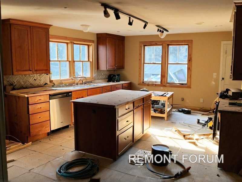 Как подобрать цвет плитки в зависимости от освещения кухни